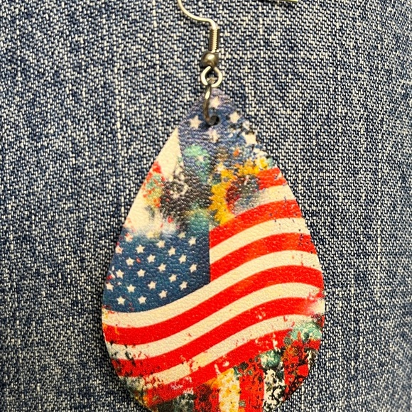 Flag teardrop earrings. Light wt faux leather. Bright design both sides. 3” NIP - Picture 2 of 6